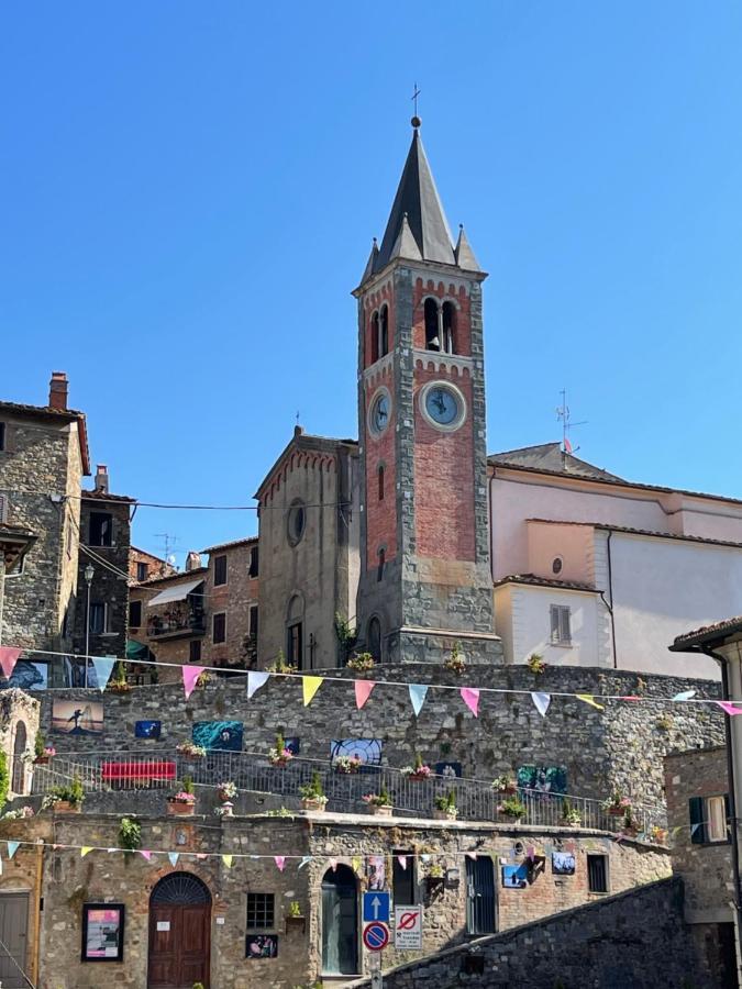 Villa La Casa In Castello Ambra Exterior foto