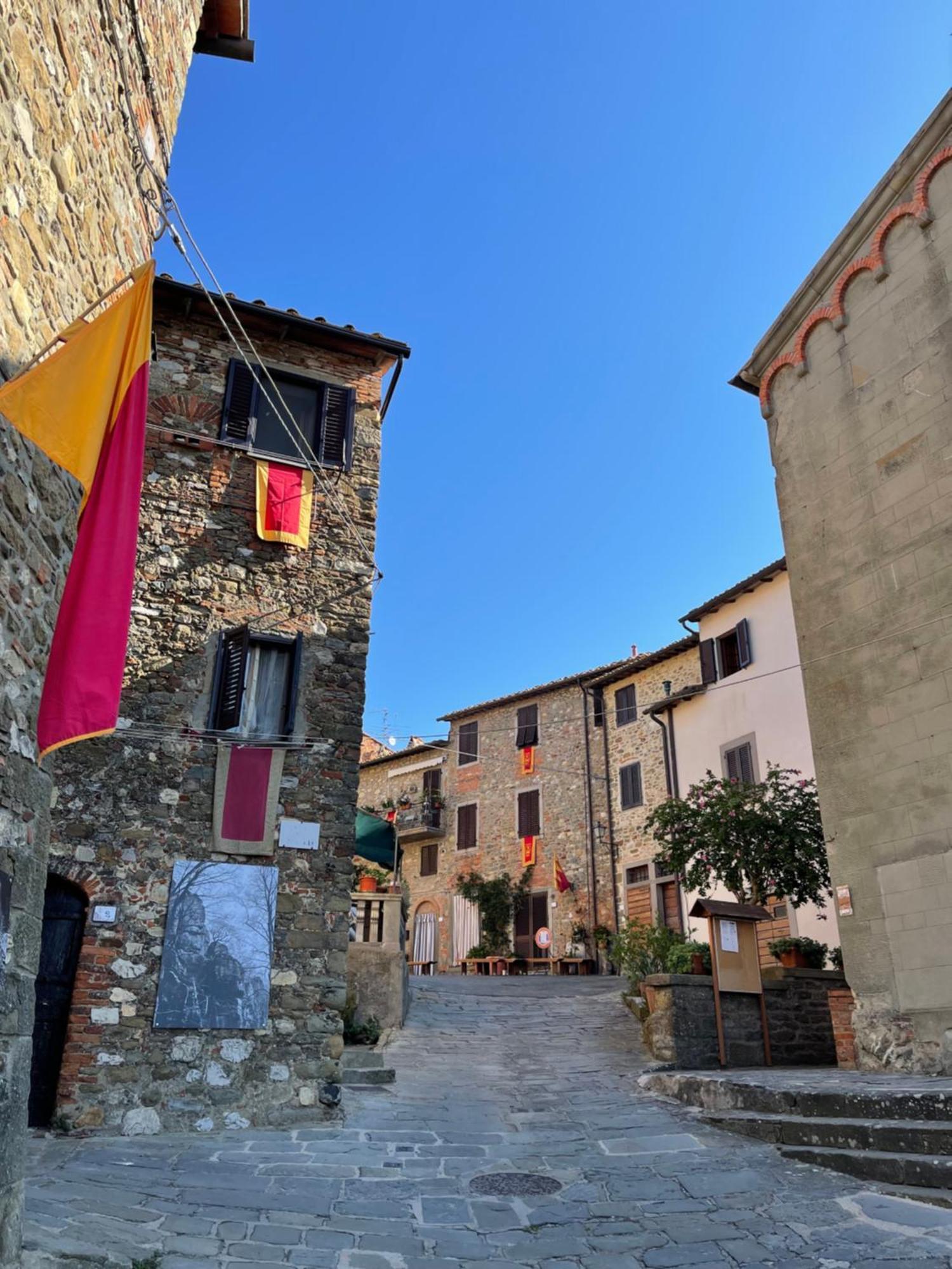 Villa La Casa In Castello Ambra Exterior foto